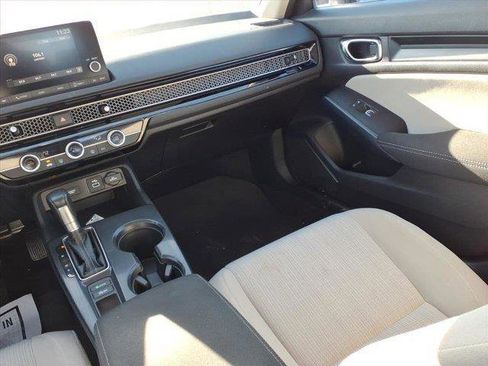 Used 2022 Honda Civic LX image 15