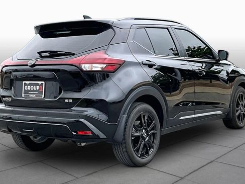 Used 2024 Nissan Kicks SR FWD image 13