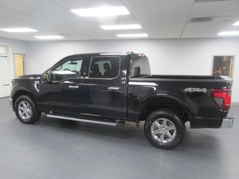 Used 2025 Ford F150 XLT w/ Equipment Group 301A Standard AWD/4WD image 8