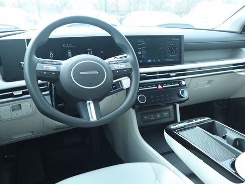 New 2026 Hyundai Tucson Blue SE AWD/4WD image 2