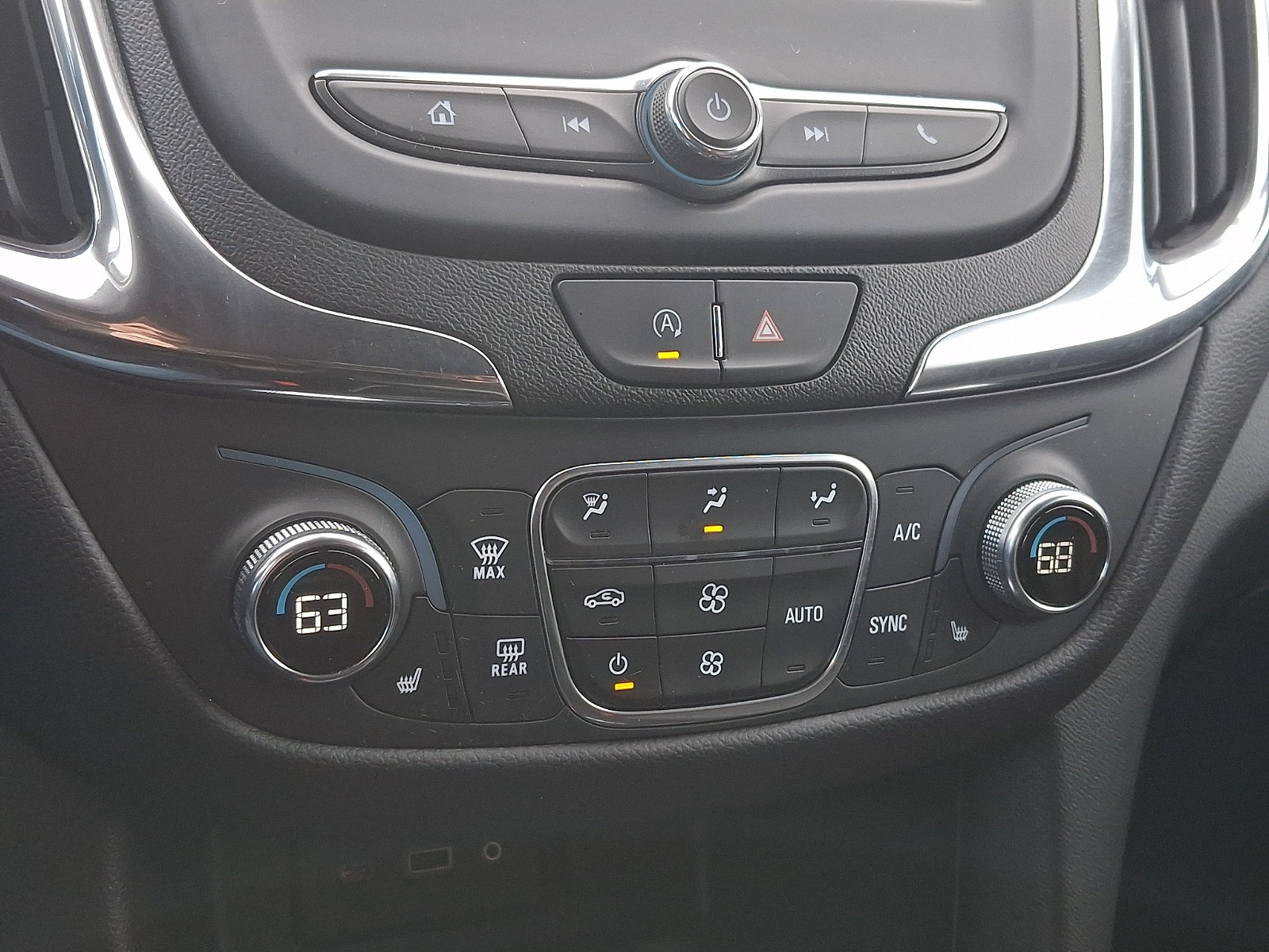 Certified 2022 Chevrolet Equinox LT FWD image 15