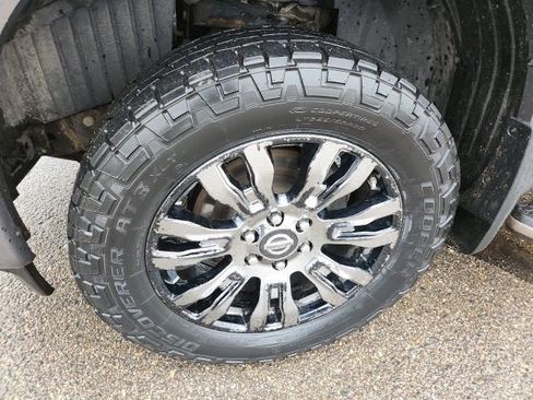 Used 2016 Nissan Titan Platinum Reserve AWD/4WD image 46