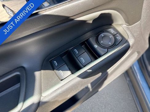 Used 2024 Chevrolet Equinox LT FWD image 13