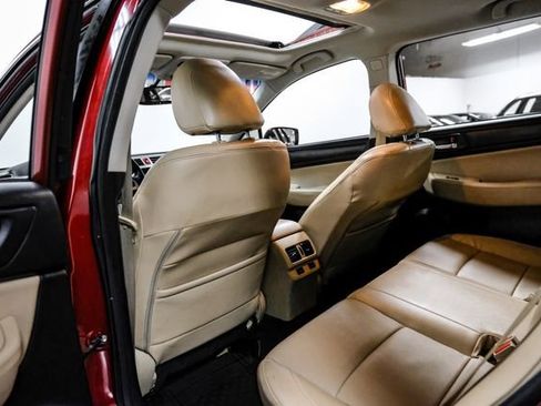 Used 2017 Subaru Outback 2.5i Limited image 35