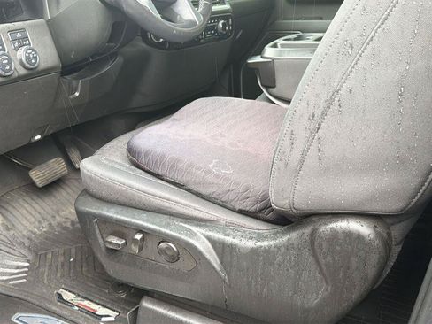 Used 2022 Chevrolet Silverado 1500 RST AWD/4WD image 15