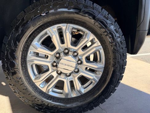 Used 2022 GMC Sierra 2500 Denali AWD/4WD image 48