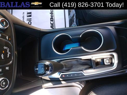 Certified 2019 Chevrolet Equinox LT FWD image 16