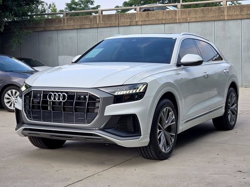 Certified 2023 Audi Q8 Premium Plus w/ Premium Plus Package AWD/4WD image 6