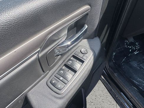 Used 2024 RAM 1500 Warlock RWD image 26
