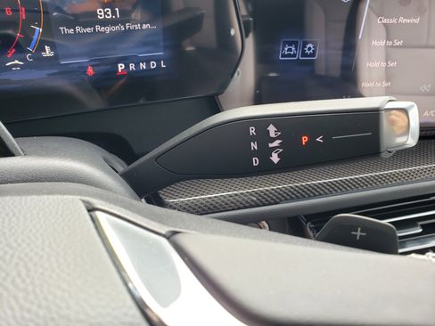 New 2026 Chevrolet Traverse High Country w/ LPO, Floor Liner Package image 20