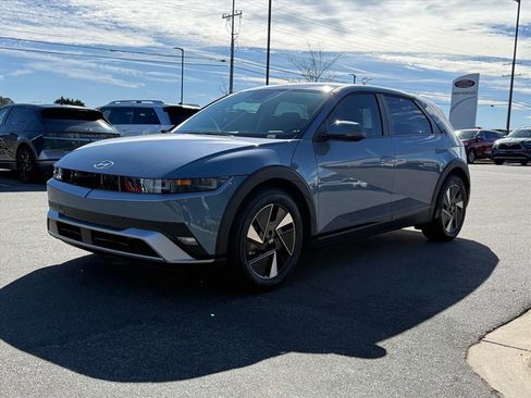 New 2026 Hyundai Ioniq 5 SEL image 7