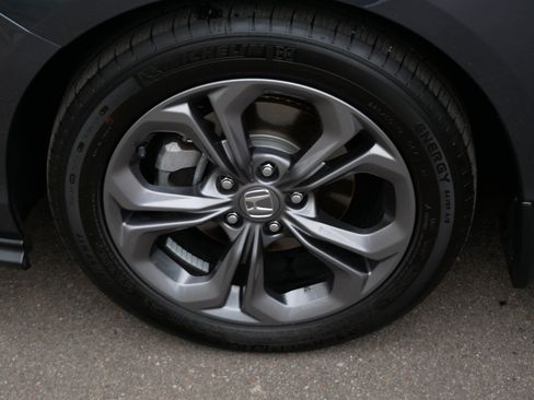 Certified 2023 Honda Accord EX image 15