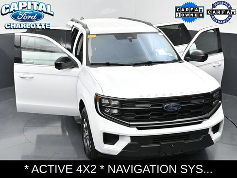Used 2025 Ford Expedition Active RWD image 35