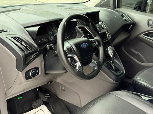 Used 2022 Ford Transit Connect XL FWD image 17