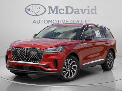New 2026 Lincoln Aviator 2WD image 1