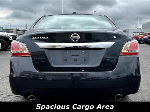 Used 2015 Nissan Altima 2.5 S w/ Power Driver Seat Package FWD image 5