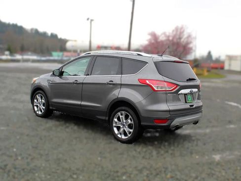 Used 2014 Ford Escape Titanium FWD image 5