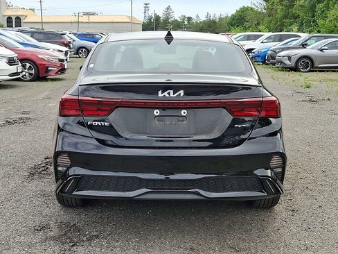 Certified 2023 Kia Forte GT-Line w/ GT-Line Technology Package FWD image 6