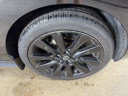 Used 2024 MAZDA MAZDA3 s FWD image 25