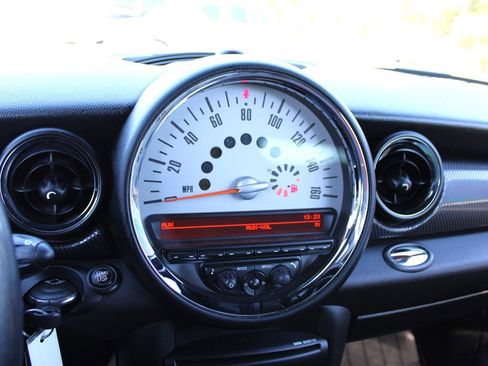 Used 2013 MINI Cooper Clubman S image 18