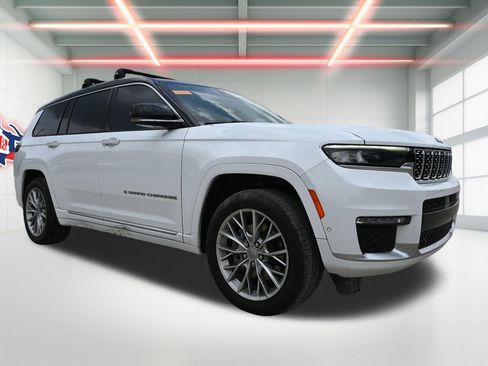 Used 2023 Jeep Grand Cherokee L Summit AWD/4WD image 4