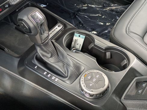 New 2026 Ford Bronco Outer Banks image 21