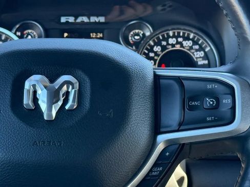 Used 2024 RAM 2500 Big Horn AWD/4WD image 29
