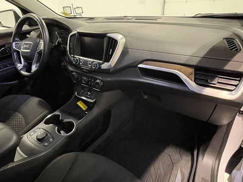 Used 2020 GMC Terrain SLE w/ Driver Convenience Package FWD image 26