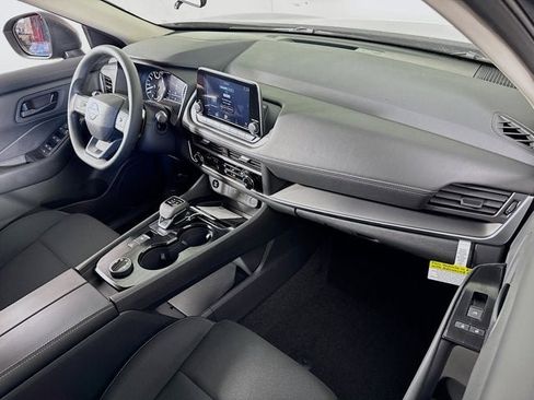 New 2026 Nissan Rogue S image 29