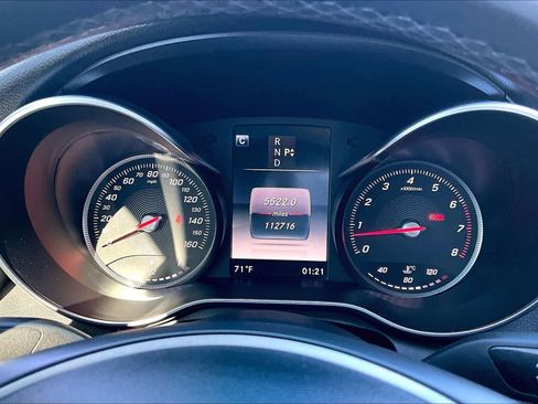 Used 2016 Mercedes-Benz C 300 Sedan image 24