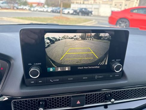 Used 2023 Honda Civic LX image 13