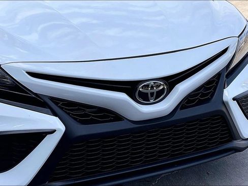 Used 2024 Toyota Camry SE FWD image 30