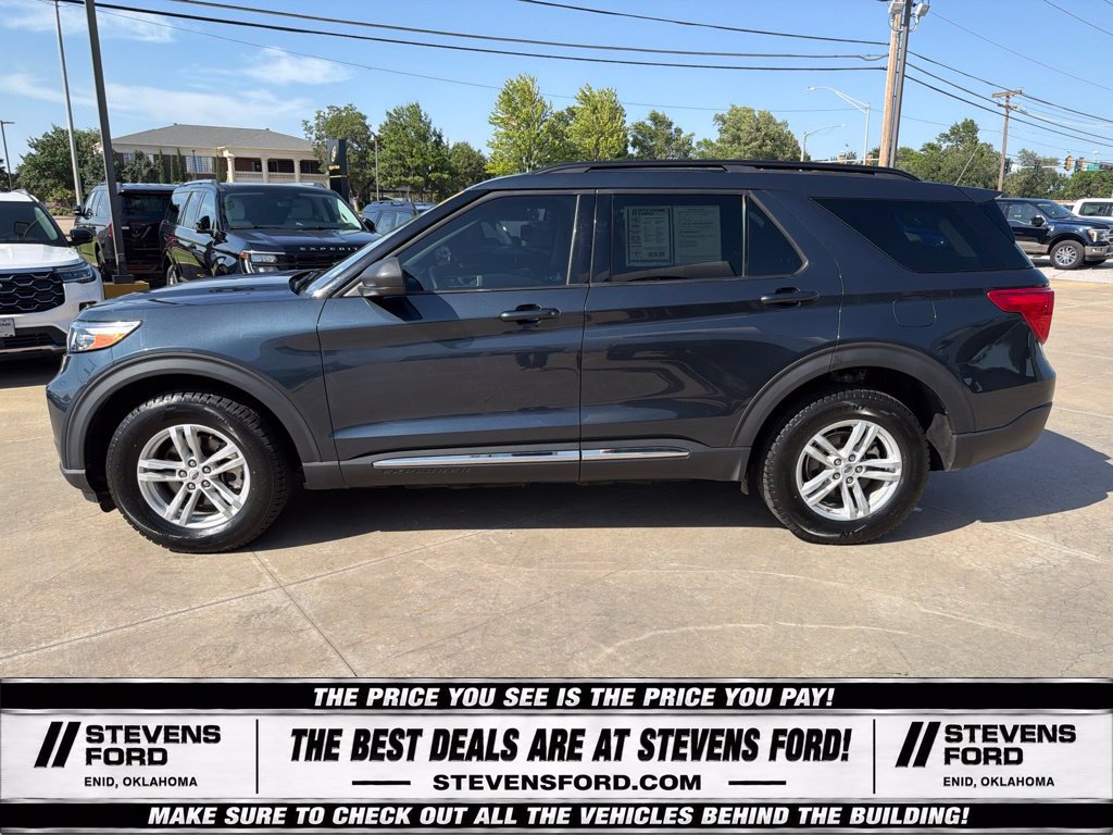 Used 2024 Ford Explorer XLT w/ Equipment Group 202A AWD/4WD image 10