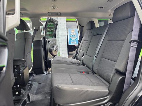 Used 2016 Chevrolet Tahoe 2WD w/ Remote Keyless Entry Package image 22