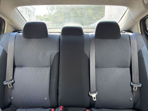Used 2025 Nissan Versa SV FWD image 38