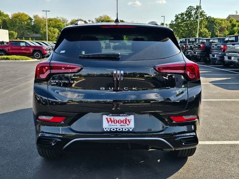 New 2026 Buick Encore GX Sport Touring image 9