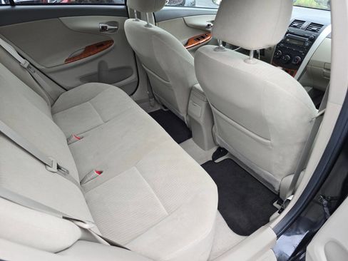 Used 2009 Toyota Corolla LE FWD image 23