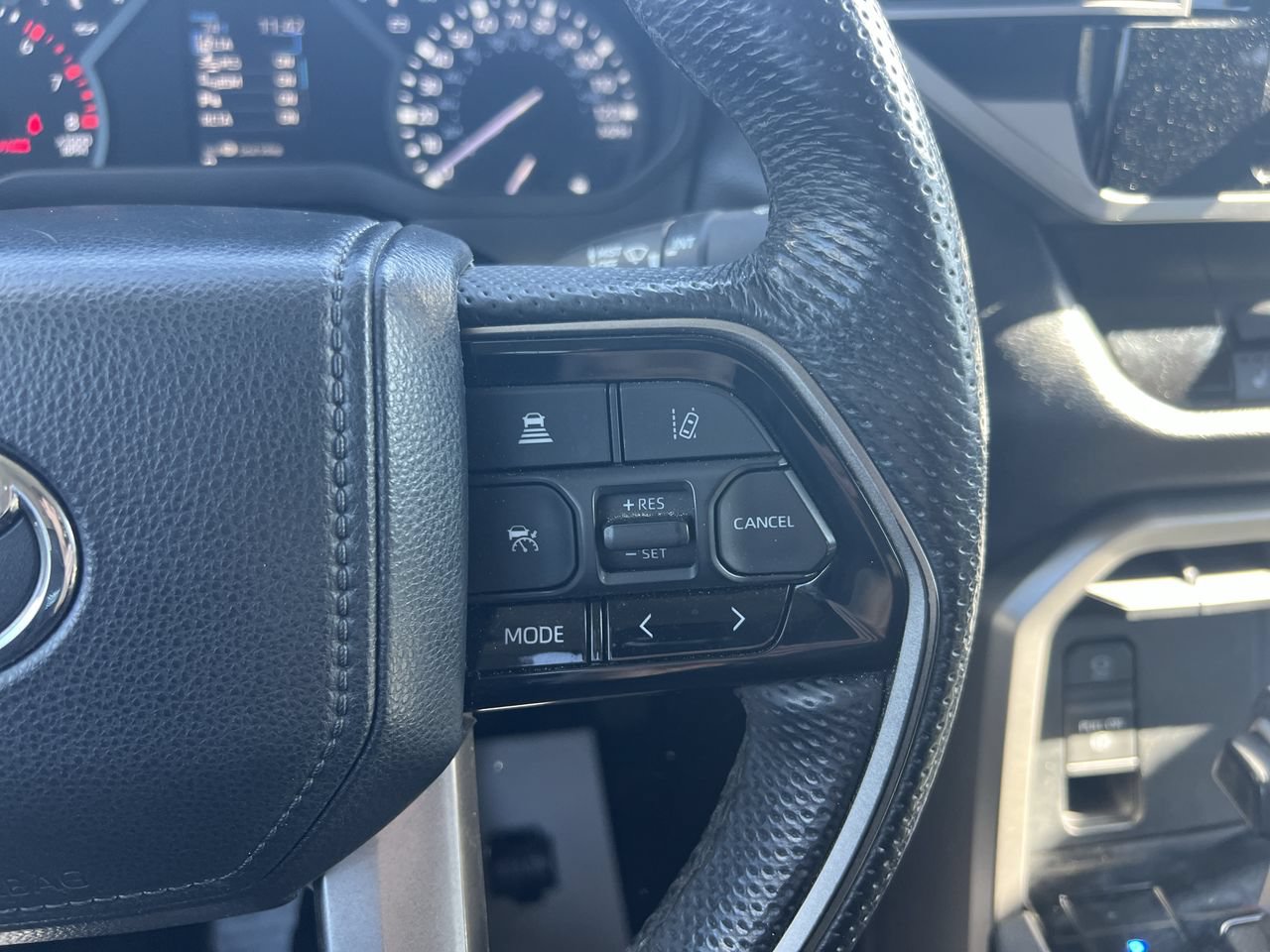 Used 2024 Toyota Tundra SR5 w/ SR5 Premium Package AWD/4WD image 20