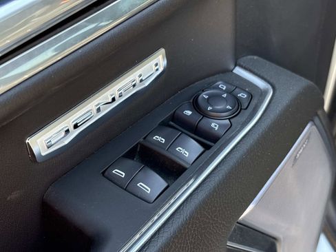 Used 2024 GMC Sierra 1500 Denali AWD/4WD image 14