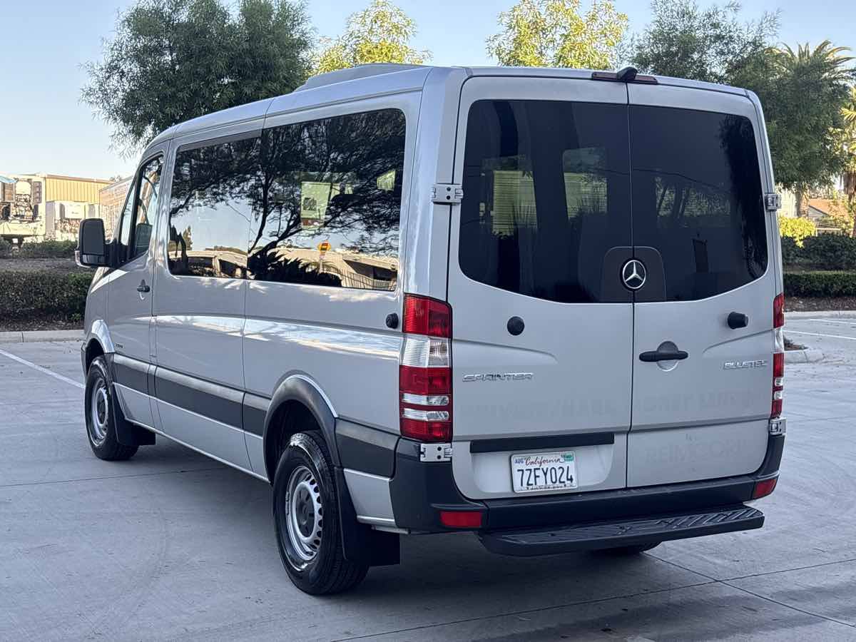 Used 2016 Mercedes-Benz Sprinter 2500 image 5