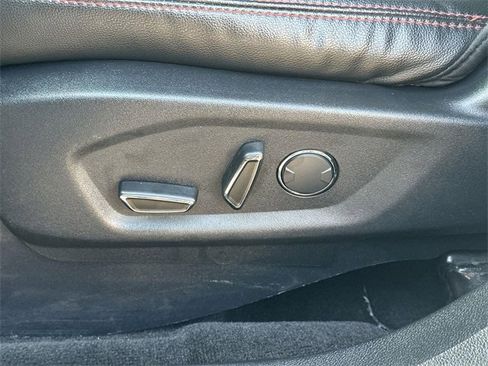 Used 2017 Ford Explorer Sport image 34