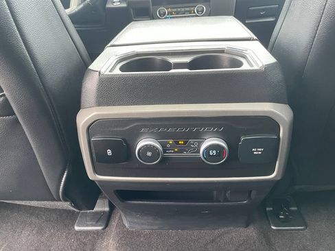 Used 2021 Ford Expedition Max XLT AWD/4WD image 33