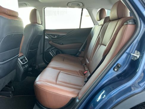 Used 2022 Subaru Outback Touring AWD/4WD image 33