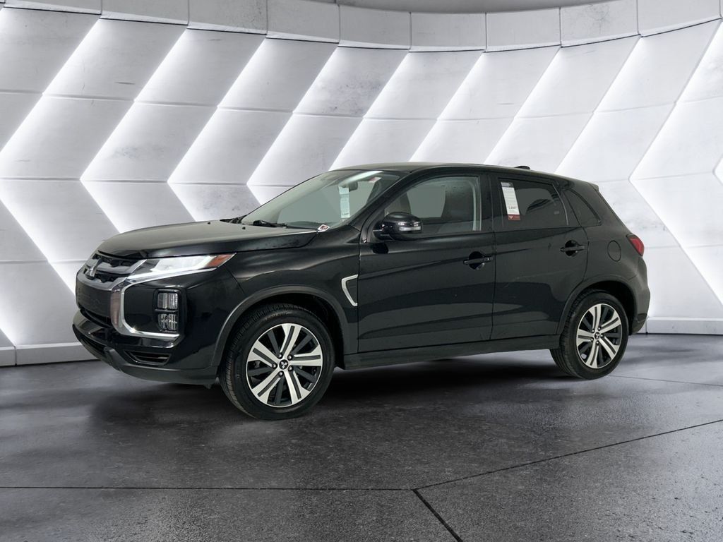 Used 2024 Mitsubishi Outlander Sport SE AWD/4WD image 3