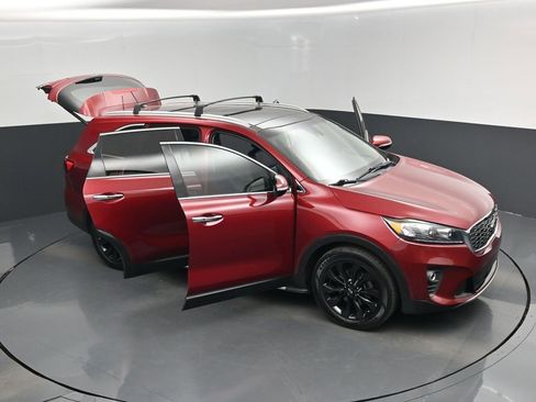 Used 2020 Kia Sorento EX FWD image 19