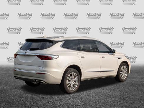 Used 2023 Buick Enclave Essence w/ Experience Buick Package FWD image 10