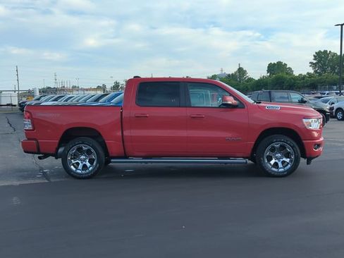 Used 2022 RAM 1500 Big Horn AWD/4WD image 2