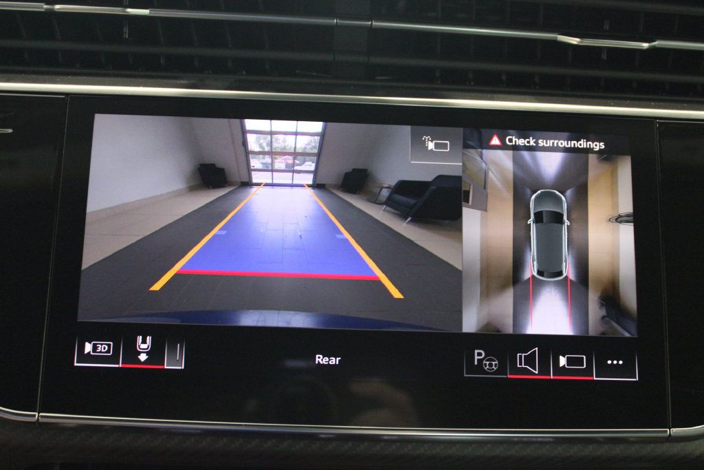 New 2027 Audi SQ8 Prestige AWD/4WD image 16