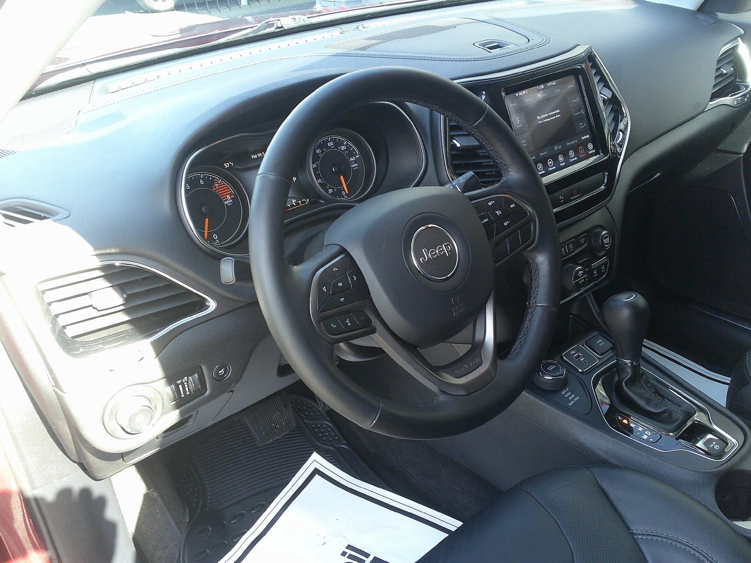 Used 2019 Jeep Cherokee Limited AWD/4WD image 14