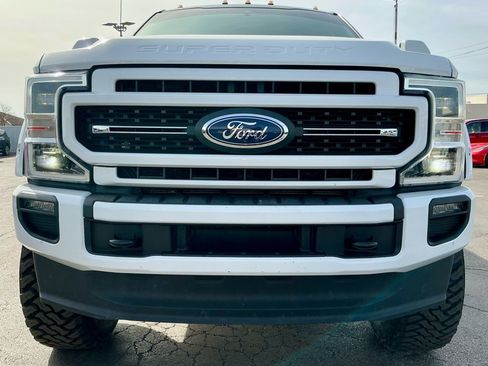 Used 2020 Ford F250 Lariat w/ Lariat Ultimate Package image 9